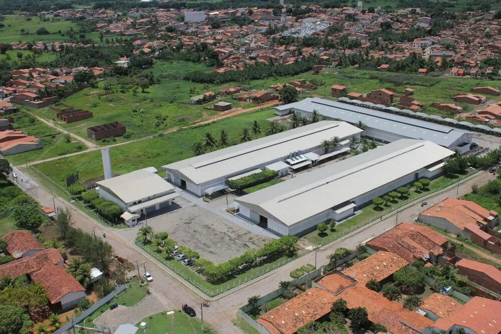 Arezzo planeja expansão em fábrica que gera 1,2 mil empregos